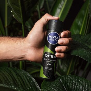 اسپری ضد تعریق مردانه نیوآ مدل Deep Black Carbon Amazonia حجم 150 میل